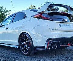 Honda civic fk2 GT turbo - Image 6/9