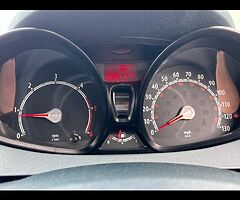 Ford Fiesta - Image 3/4