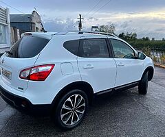 Brand New Nct Quasqai white 2011 low miles