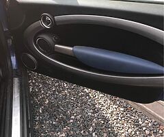 Mini seats and door panels from a 2008 - Image 6/10