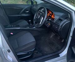 2011 Toyota Avensis - Image 6/10