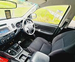 2015 2015 TOYOTA HILUX INVINCIBLE 2.5 D4D FWD FIVE  SEATER CREW CAB CVRT 1/23 TAX 12/22  HILUX - Image 8/10