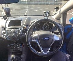 2015 Ford Fiesta 1.25 Zetec - Image 7/10