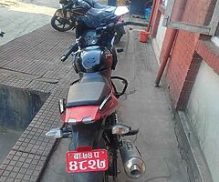 Pulsar 220cc 74lot