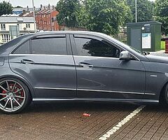 2010 Mercedes-Benz E350 amg sport - Image 7/10