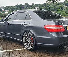 2010 Mercedes-Benz E350 amg sport - Image 8/10