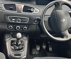 Scenic 7 seater Brand new nct - Image 3/9