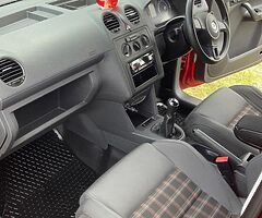 2014 Volkswagen Caddy - Image 3/10