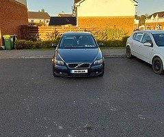 Volvo s40 2.0 diesel - Image 5/5