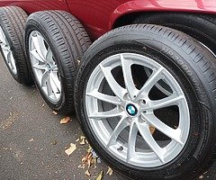 BMW Alloys with very, very good tyres, like new 225/55/17 - Image 5/5