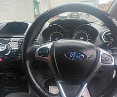 2015 Ford Fiesta - Image 7/10