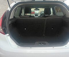 2015 Ford Fiesta - Image 9/10