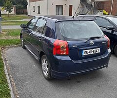 Toyota corolla - Image 3/7