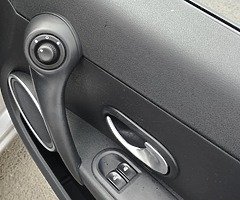 Renault Clio 1.2 petrol quick sale - Image 7/8