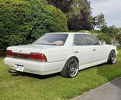 * Nissan Laurel C33 RB25DET *