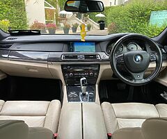 BMW 730D M SPORT - Image 6/10