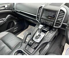 2011 Porsche Cayenne - Image 4/10