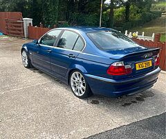 2002 BMW 330