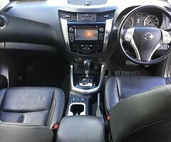 2018 2018 NISSAN NAVARA TEKANA 2.3 DCI AUTOMATIC 5/SEATER CREW CAB LEATHER INT  NAVARA - Image 8/10
