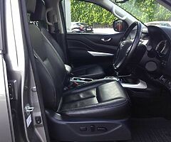 2018 2018 NISSAN NAVARA TEKANA 2.3 DCI AUTOMATIC 5/SEATER CREW CAB LEATHER INT  NAVARA - Image 9/10