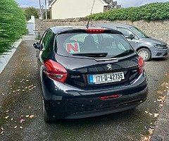 Peugeot 208, 1.2 Active, 2017, Petrol - Image 8/10