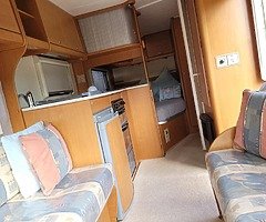 Caravan - Image 9/10