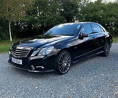 Mercedes Benz E-Class - Image 4/8