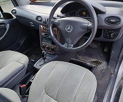 04 Mercedes A170 CDi Auto - Image 4/8