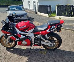 2001 Yamaha YZF