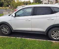 Hyundai Tuscon 1 7 - Image 6/10