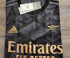 Premier league Jerseys - Image 6/10