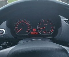 BMW 116i - Image 8/10