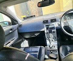 Hi sell nice strong var V50 2l diesel