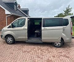Ford Tourneo 8 Seater - Image 5/7