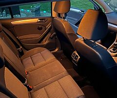 Volkswagen Golf - Image 7/9