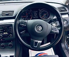 2012 Volkswagen Passat - Image 6/10