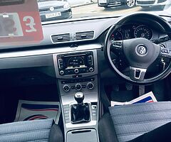 2012 Volkswagen Passat - Image 8/10