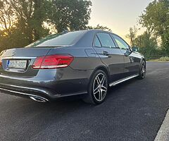 2016 Mercedes Benz E220 AMG Night Edition - Image 4/10