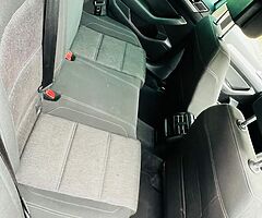 2016 Volkswagen Passat - Image 10/10