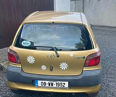 Yaris 1.0 Terra 5 door , year 2000