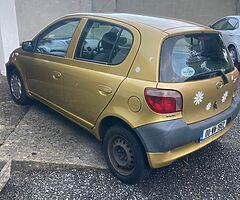 Yaris 1.0 Terra 5 door , year 2000