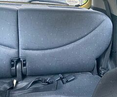 Yaris 1.0 Terra 5 door , year 2000 - Image 6/10