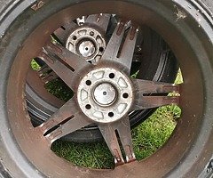 19 ava 5x112  8.5 all 4 with very good tyres no crack or weld or etc best offer it - Image 3/7