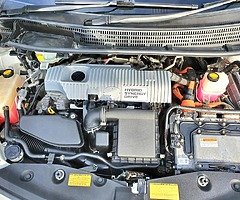 Toyota Prius 7 seater