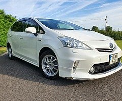Toyota Prius 7 seater - Image 10/10