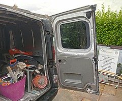 Nissan primaster - Image 6/10