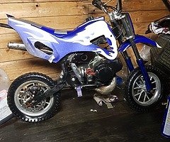 mini dirt-bike