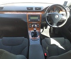 2010 Volkswagen Passat - Image 7/9