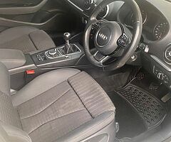 Audi A3TDI 2.0 Diesel manual - Image 5/7