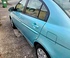 Hyundai accent - Image 5/9